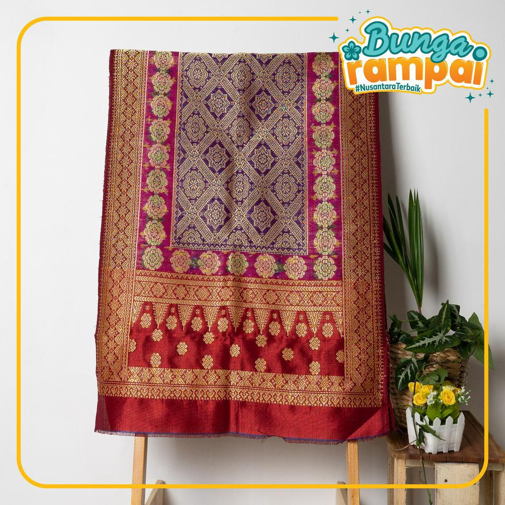 Kain Songket 3 Negeri