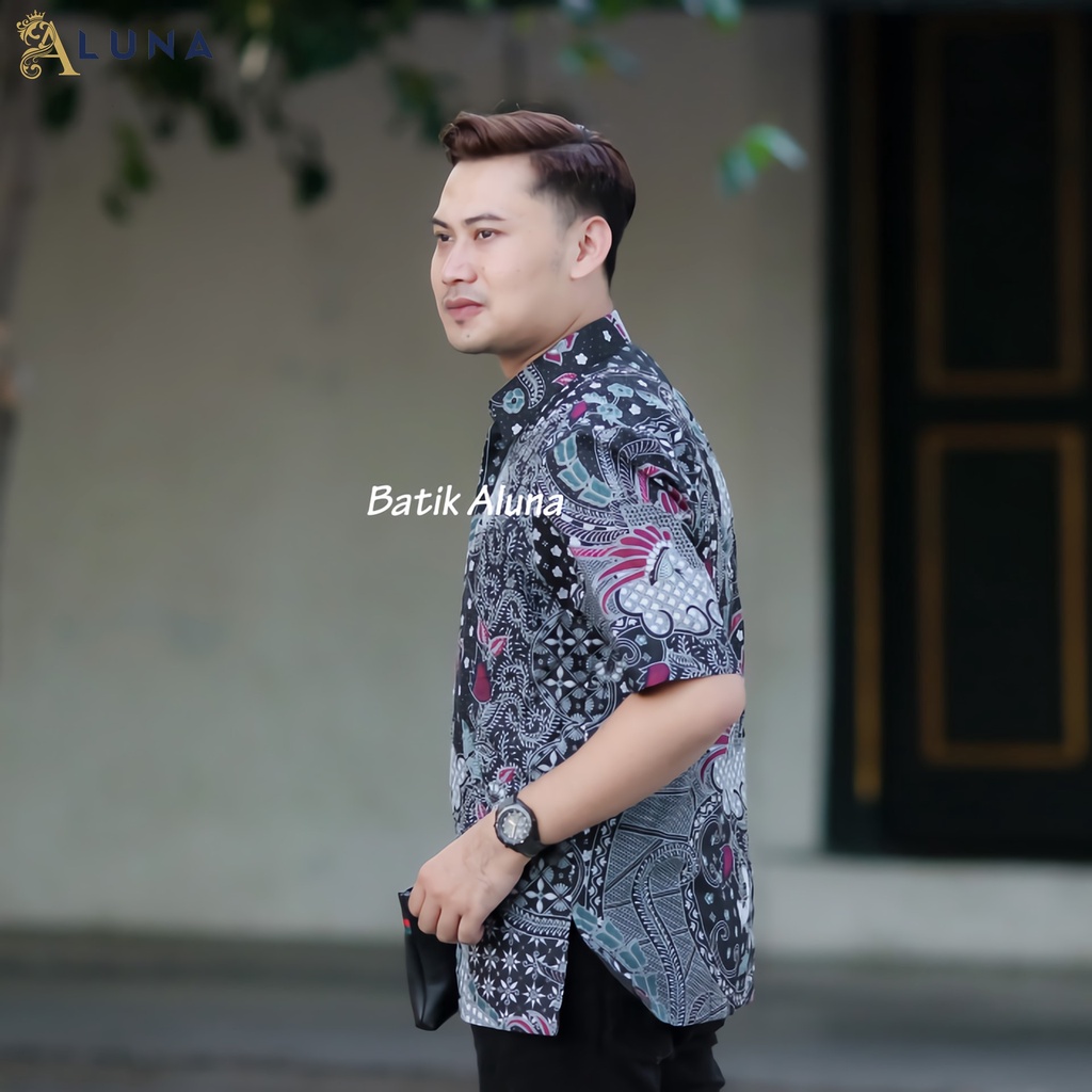 TERLARIS.!! BAJU BATIK PRIA LENGAN PENDEK KEMEJA BATIK PRIA KEREN MODERN BATIK COWOK KEKINIAN PD 021