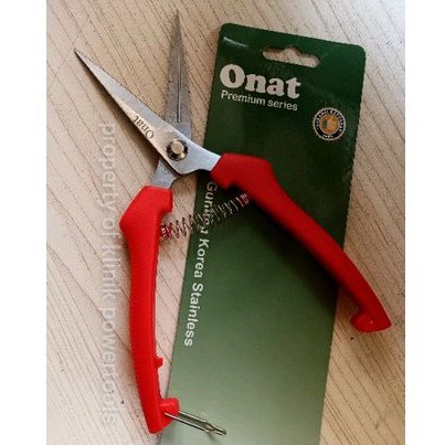 

Gunting multifungsi onat korea