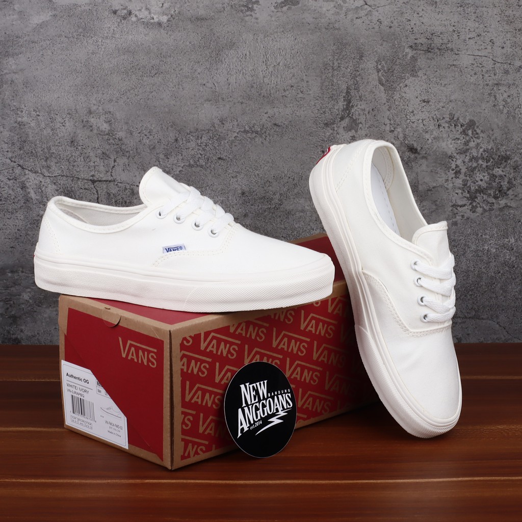 vans authentic broken white