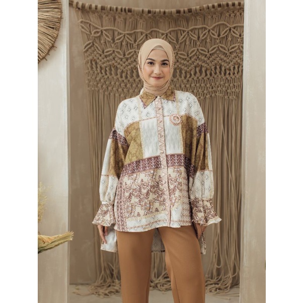 Gia Blouse Golden Haze XS-S WearingKlamby
