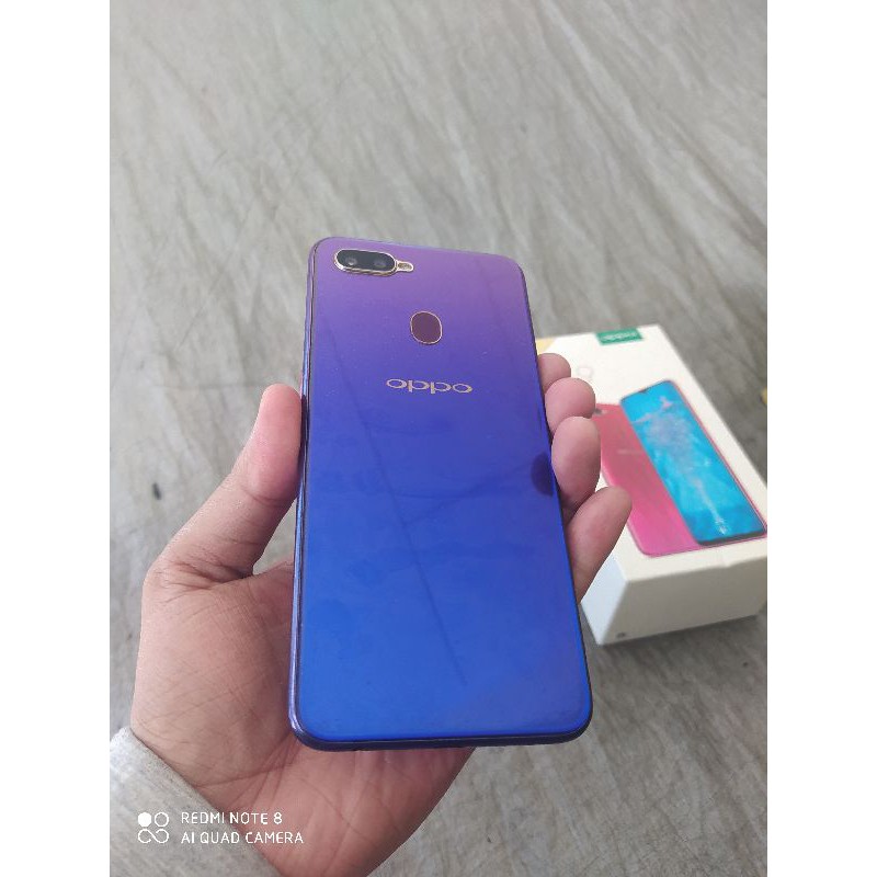 oppo f9 4/64 lecet bekas silikon doang