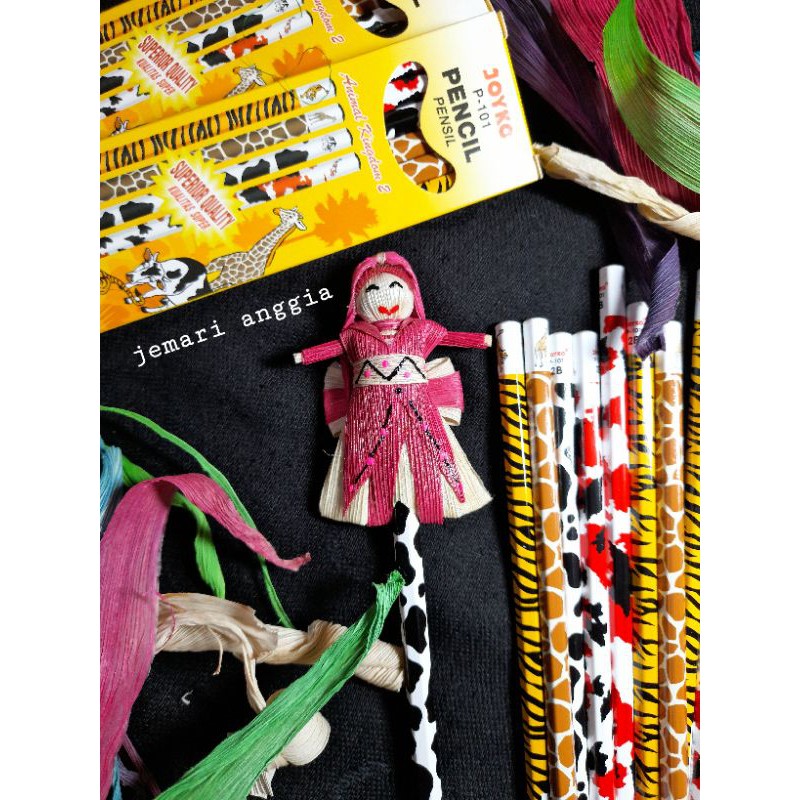 

pensil boneka kerajinan tangan