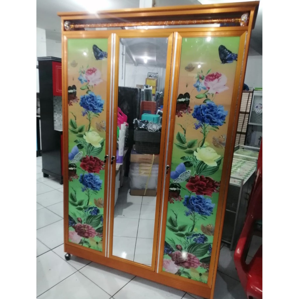 Lemari Pakaian Alumunium 3 Pintu