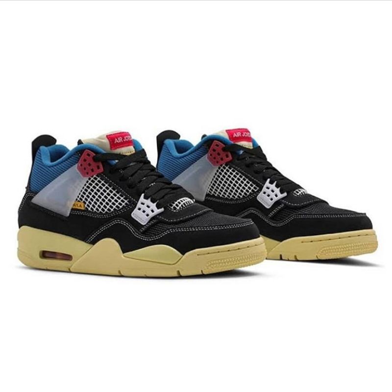 Sepatu Nike Jordan 4 Retro "Off/Noir"