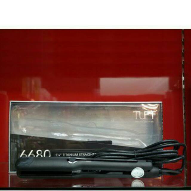 Catok Rambut Tuft Titanium Straightening Iron