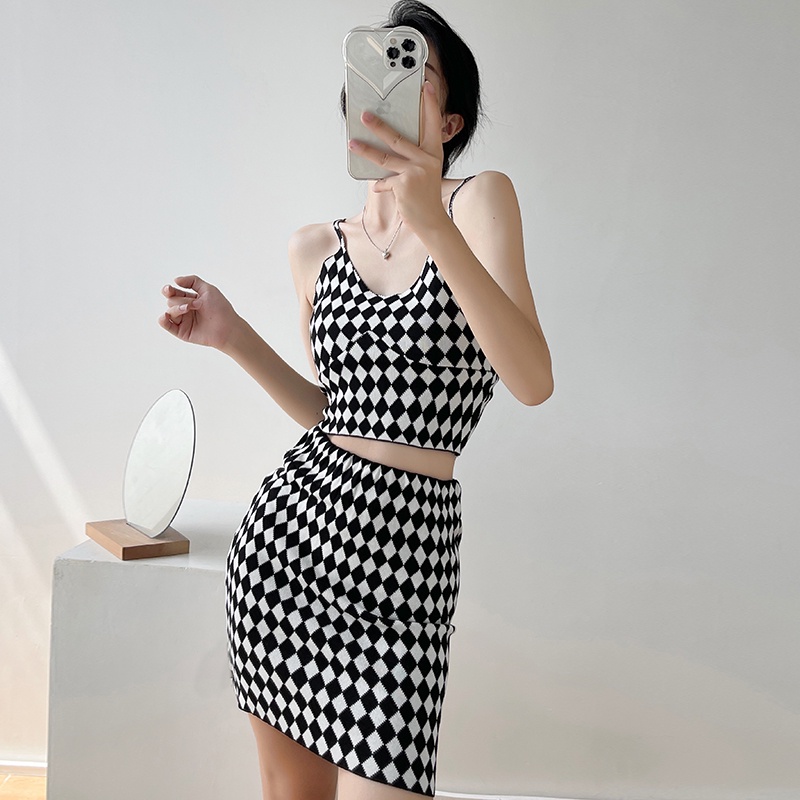 【Elegant】Sexy Low Cut Houndstooth Cami Top &amp; Slit Skirt  Two Piece Set 7473