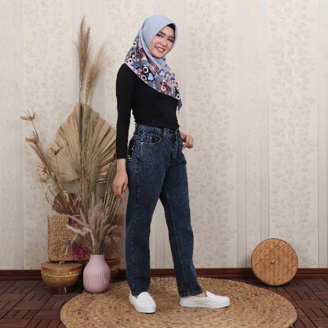 FWR  - 27-34 Celana Boyfriend jeans polos wanita snow black