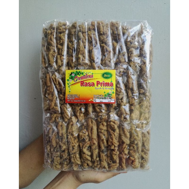 

[30 Pcs] Snack Keripik Usus Kering 1 Pack Cemilan Makanan Ringan Jajan Enak Gurih Murah isi 30 pcs
