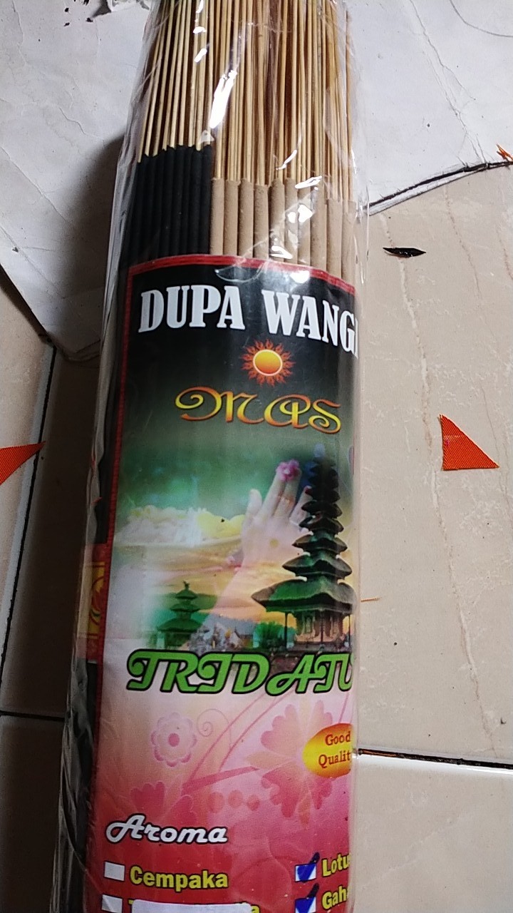 Dupa Wangi Tridatu Balil 3 Aroma Dan Warna Berbeda