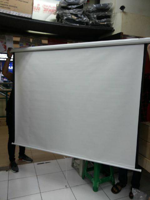 Screen proyektor manual 84inch