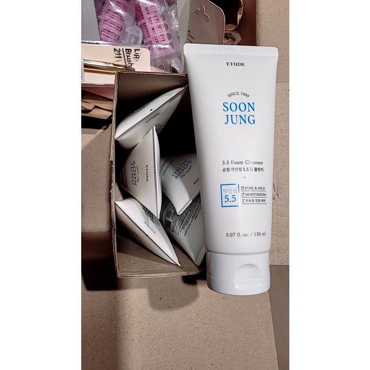 [150 ml] ETUDE HOUSE Soon Jung pH 5.5 Foam Cleanser