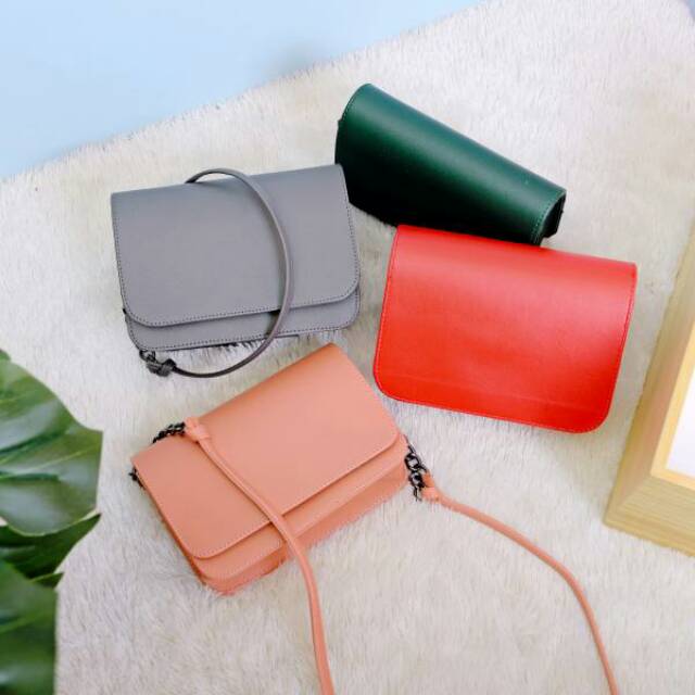 TAS SELEMPANG LALUNA BAG