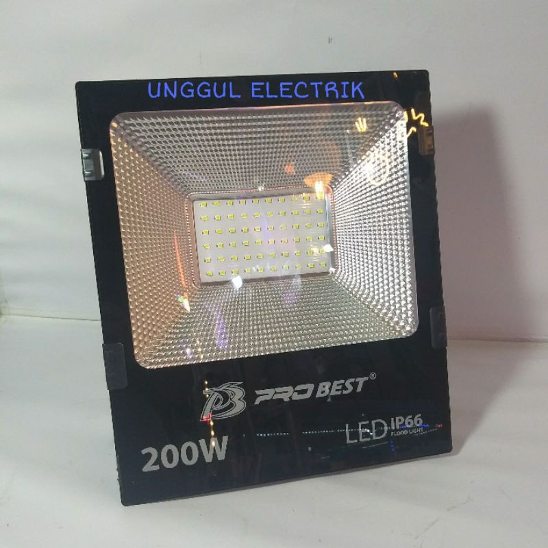 Lampu sorot LED 200 watt mata SMD IP 66 Outdoor