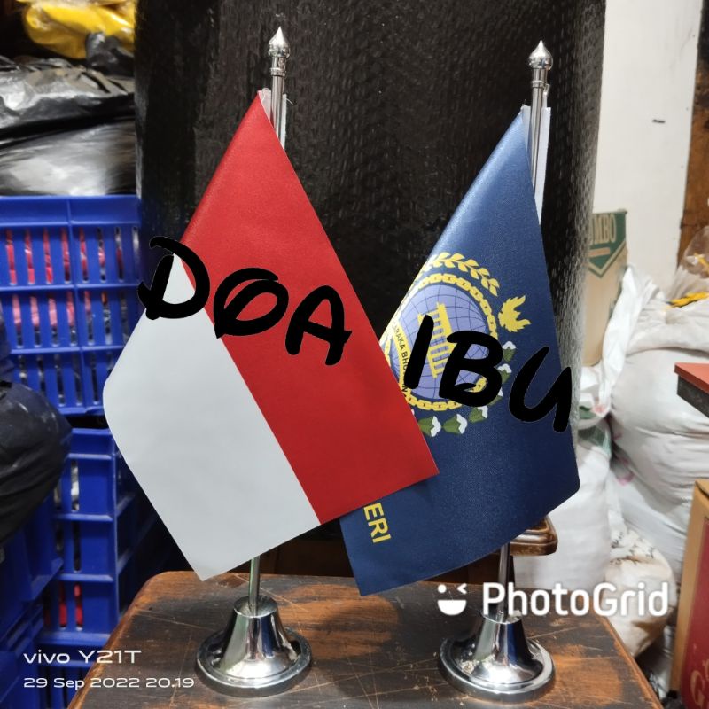 

best seller tiang stenlis meja+bendera KEMENTERIAN LUAR NEGERI+INDONESIA