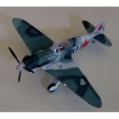 DIY Miniatur Papercraft Pesawat Tempur Yak-7b