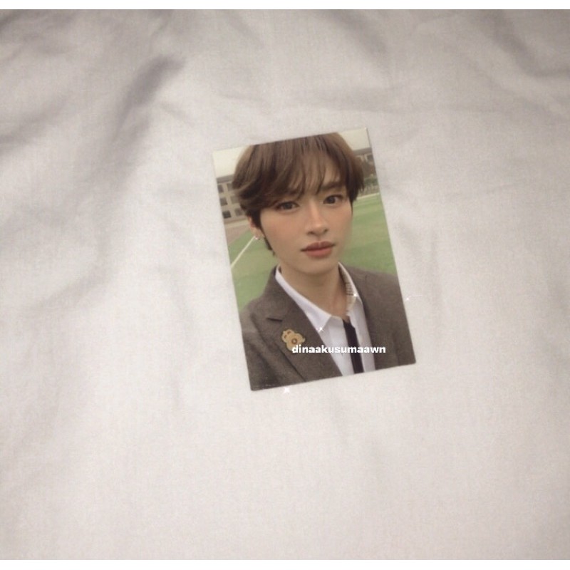 (BOOKED) STRAY KIDS GO LIVE LEE KNOW PHOTOCARD (Limited version)