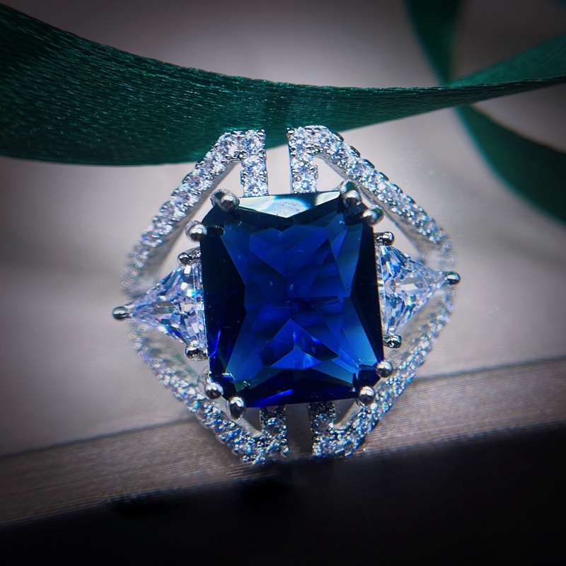 Perhiasan Cincin Cubic Zirconia Bentuk Persegi Warna Biru Untuk Wanita