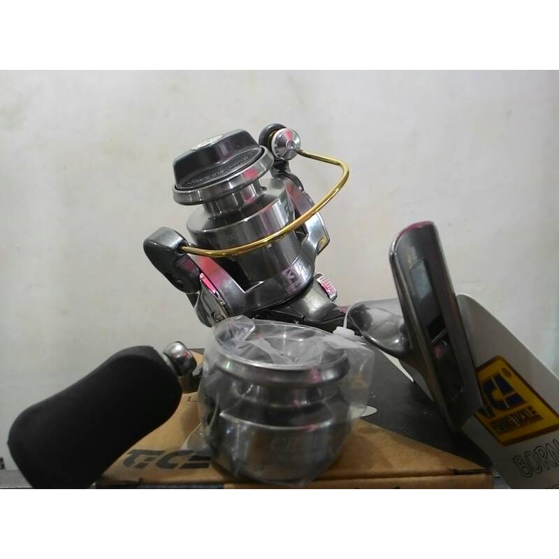 Reel Tica Cetus SE500. Mini Ree)