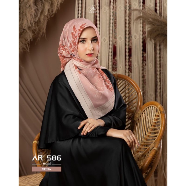 ARRAFI AR 586 - HIJAB ARRAFI - HIJAB SEGIEMPAT MOTIF BY HIJAB ARRAFI