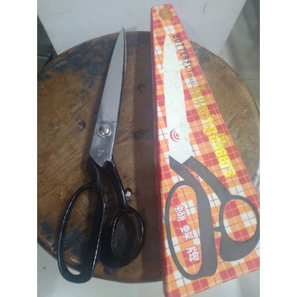 

gunting kain buterfly no 12 besi