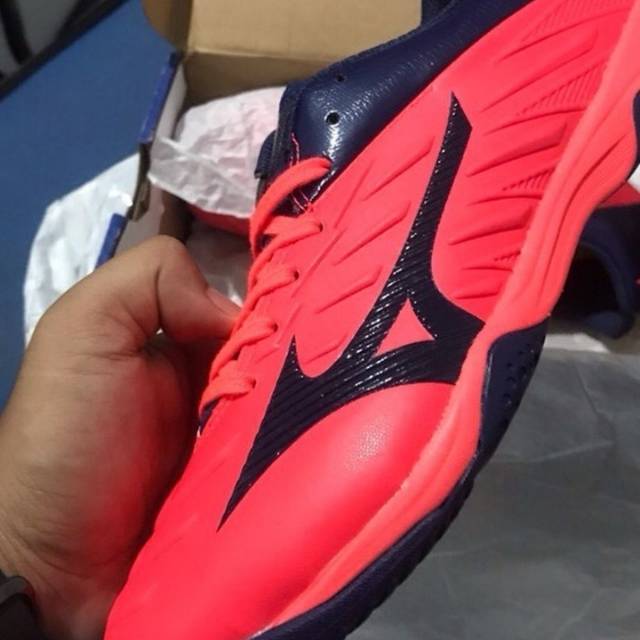 Sepatu Futsal Mizuno Rebula Sala IN