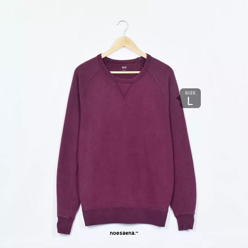 Uniqlo Crewneck Maroon