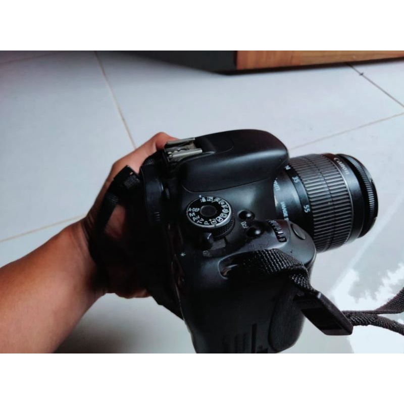 Camera DSLR Canon 600D Bekas fullset pemakaian cewe