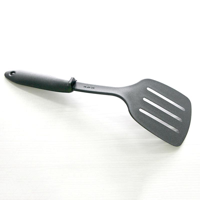 [Bayar di Tempat] 1 Pcs Kitchen Gadget Nylon Slotted Spatula Cooking