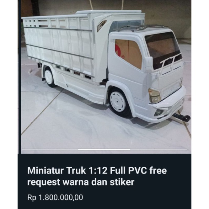 Miniatur Truk Canter bahan full PVC skala 1:14 full lampuan