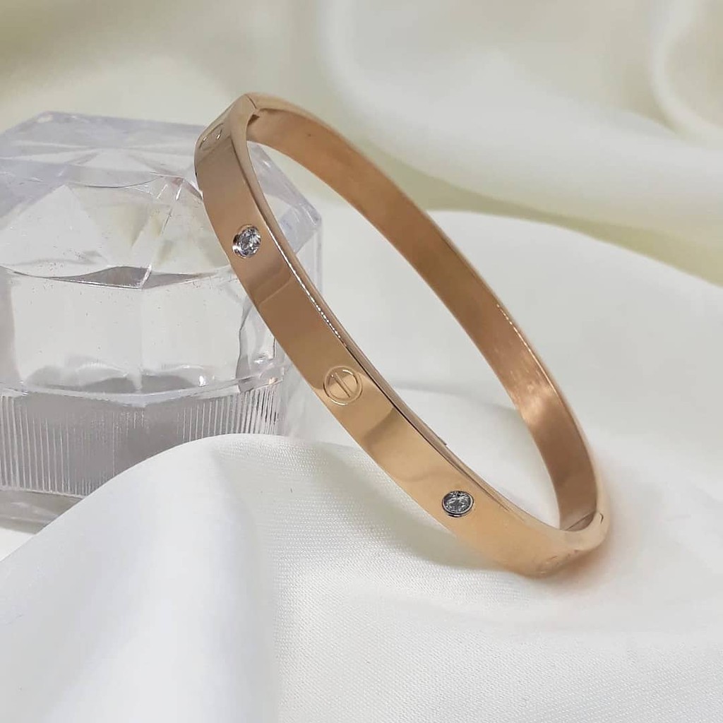 Gelang Titanium Cartier