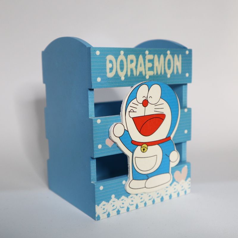 

Tempat Alat Tulis Doraemon