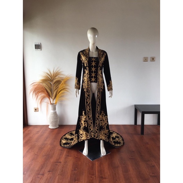 Kebaya pengantin kutubaru/kebaya bludru manten