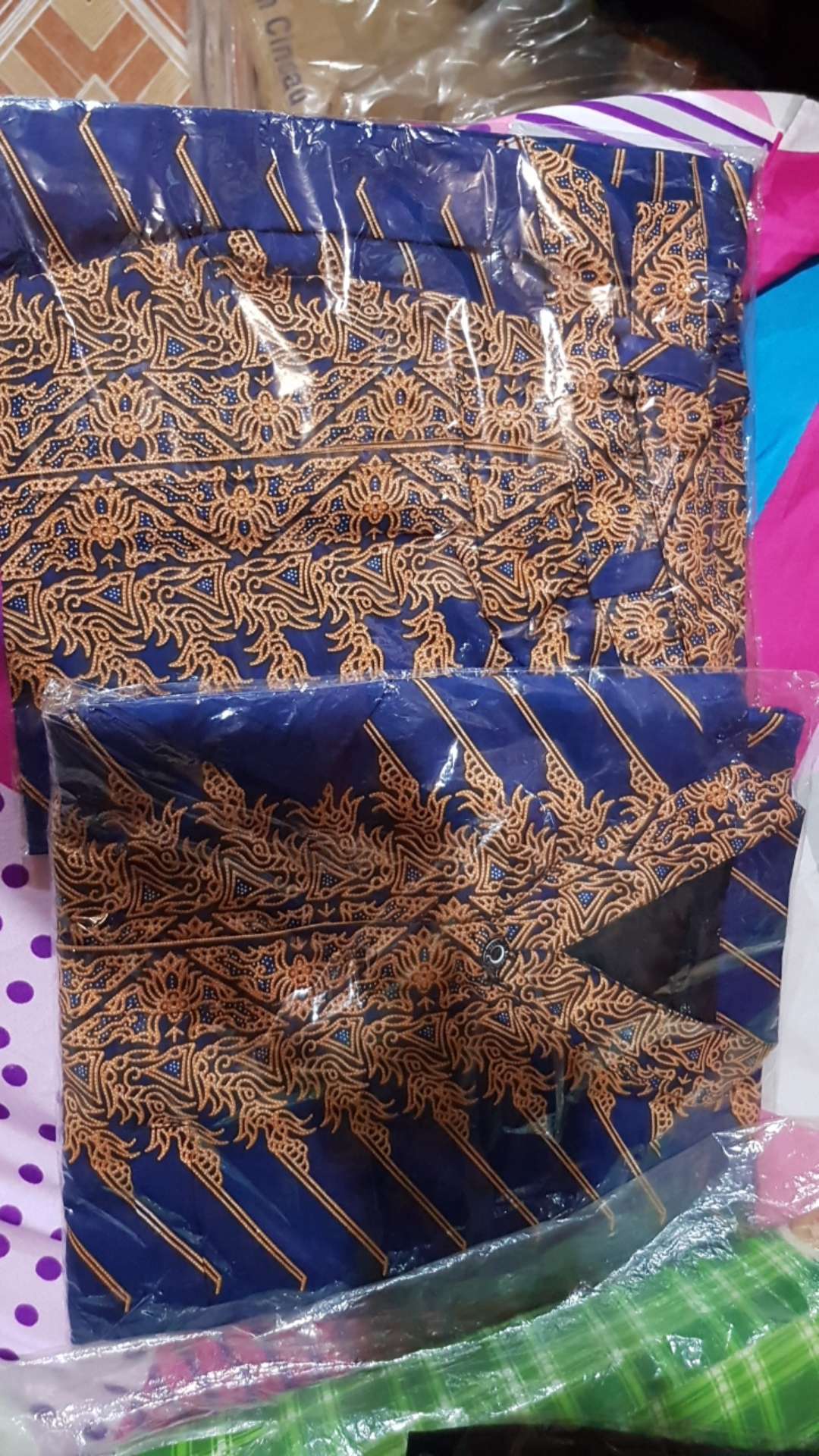Batik Solo Setelan Celana Sarung Dan Kemeja