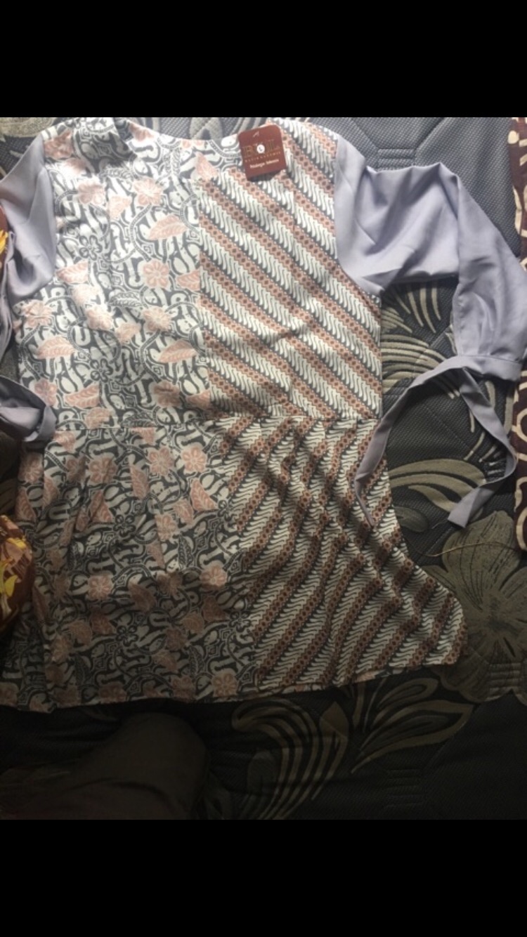 Blouse Andin Batik Wanita 2021