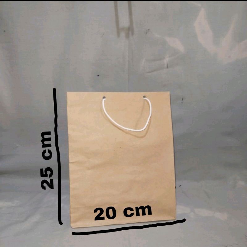 

PAPER BAG TANGGUNG 20cm x 8cm x 25cm