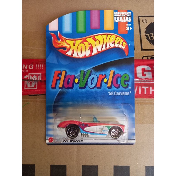 hotwheels 58 CORVETTE  HW FLAVORICE open hood,