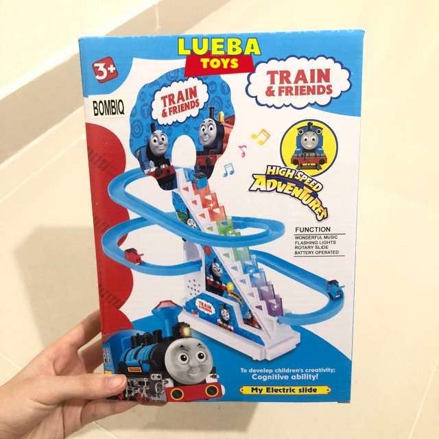 Mainan races track thomas train thomas