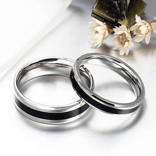 Hu Hu Hu Hu Hu Alat Bantu Pasang Kacamata♡ Cincin Bahan Titanium Stainless Steel Warna Hitam Untuk Pria Dan Wanita