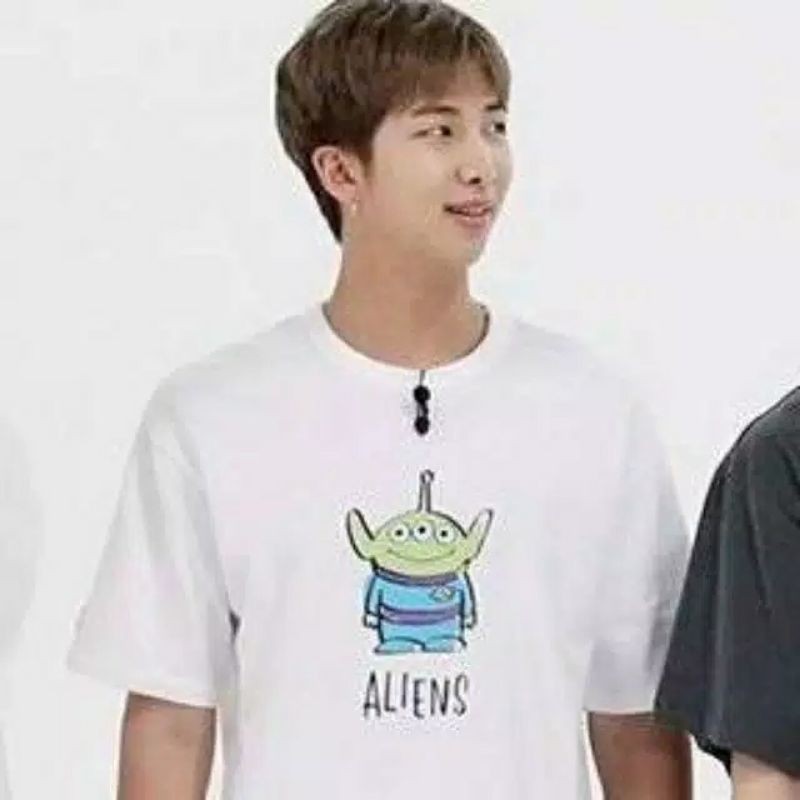 Kaos Baju BTS Rap Monster Alliens Carton Free Foto