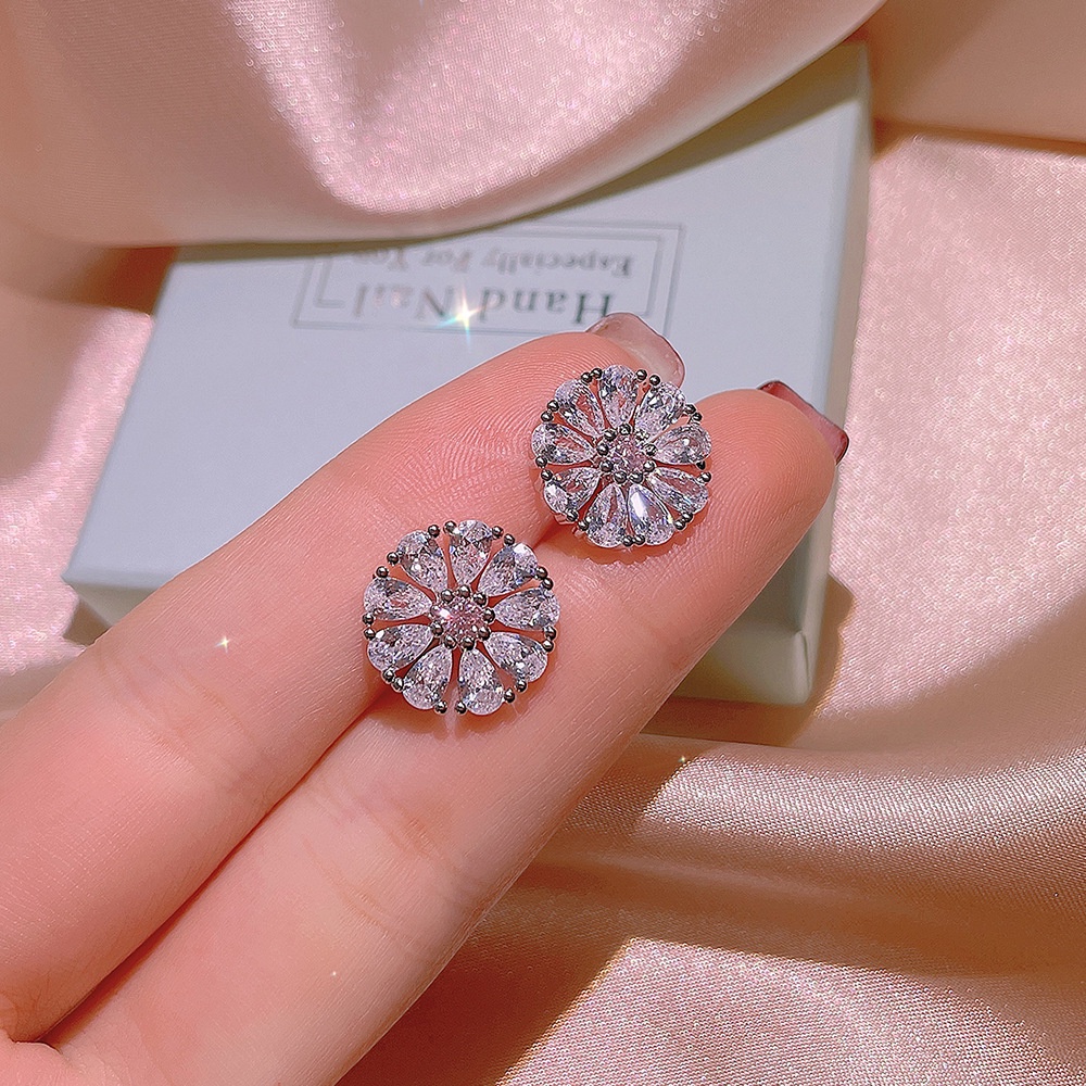 Set Perhiasan Kalung Anting Cincin Zircon Berlian Imitasi Bentuk Bunga Untuk Pernikahan