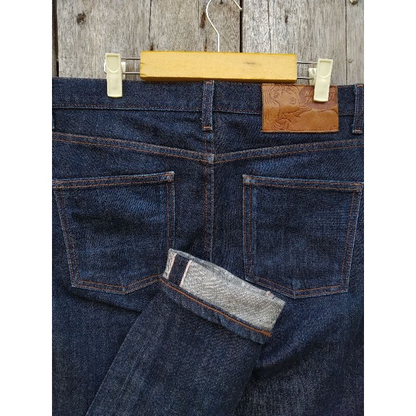 naked famous selvedge denim slim fit second original preloved