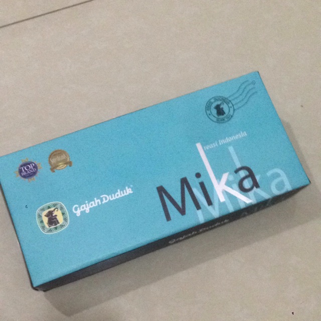 Sarung Gajah Duduk Mika