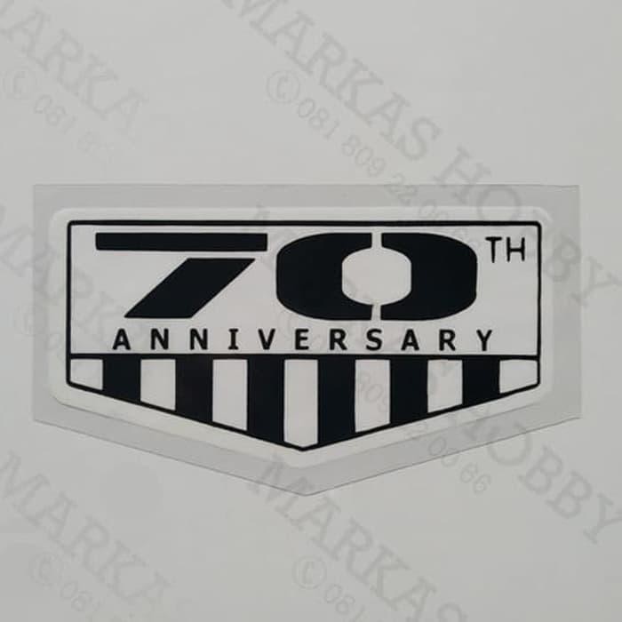 

Stiker / Sticker Jeep 70th Anniversary Tempel Dalam