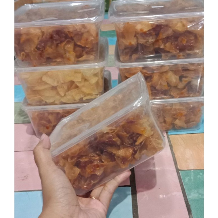 

kripik singkong daun jeruk kemasan 350gr