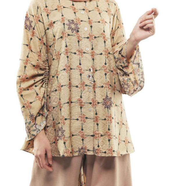 New KURANJI TOP Khaki Size M By Ria Miranda