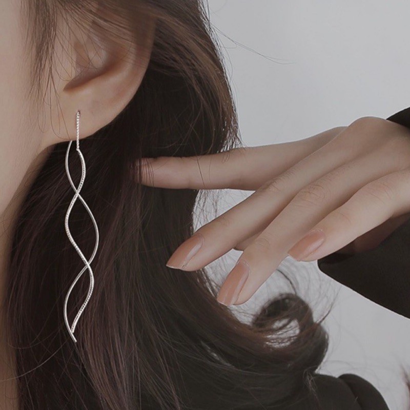 Anting Rumbai Panjang Bergelombang Warna Silver Untuk Wanita