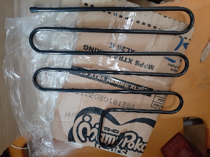 [0176] Hanger Jilbab Hanger Bentuk S