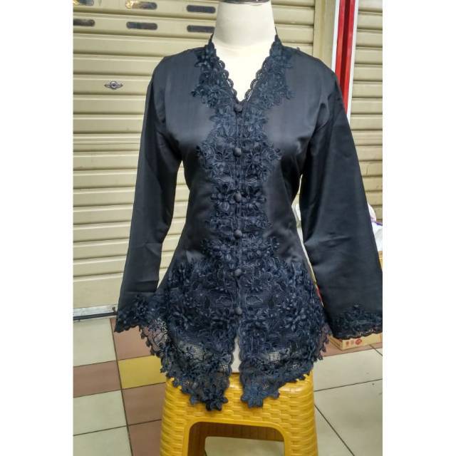 Kebaya encim polos