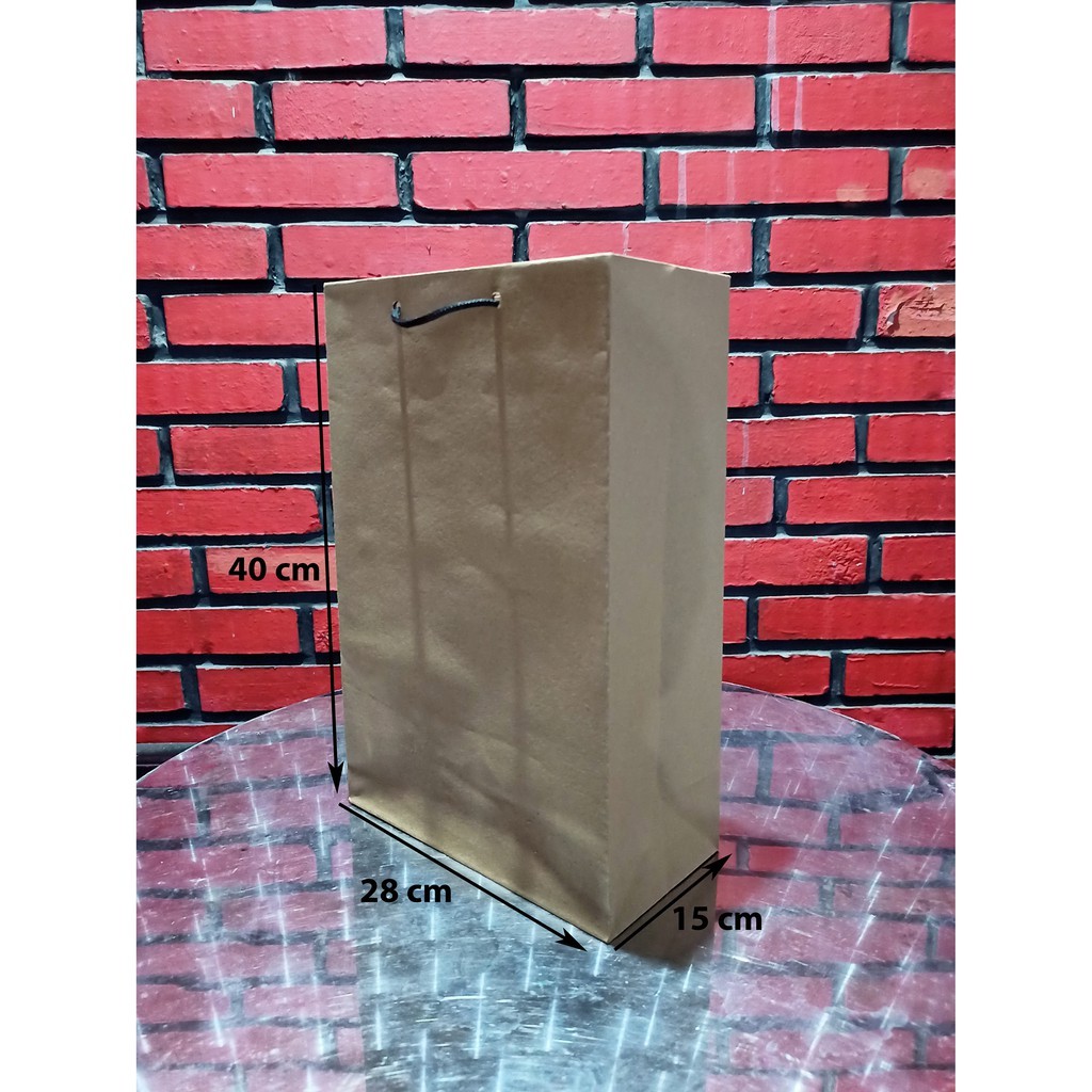 

Paperbag kraft Tali kur /Shopping Bag/Tas Kertas Polos-28x15x40